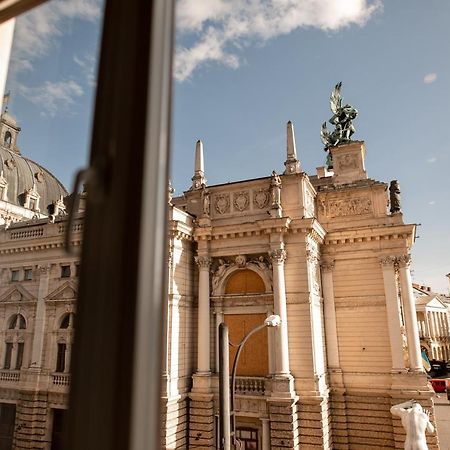 Apartopera Lviv Buitenkant foto