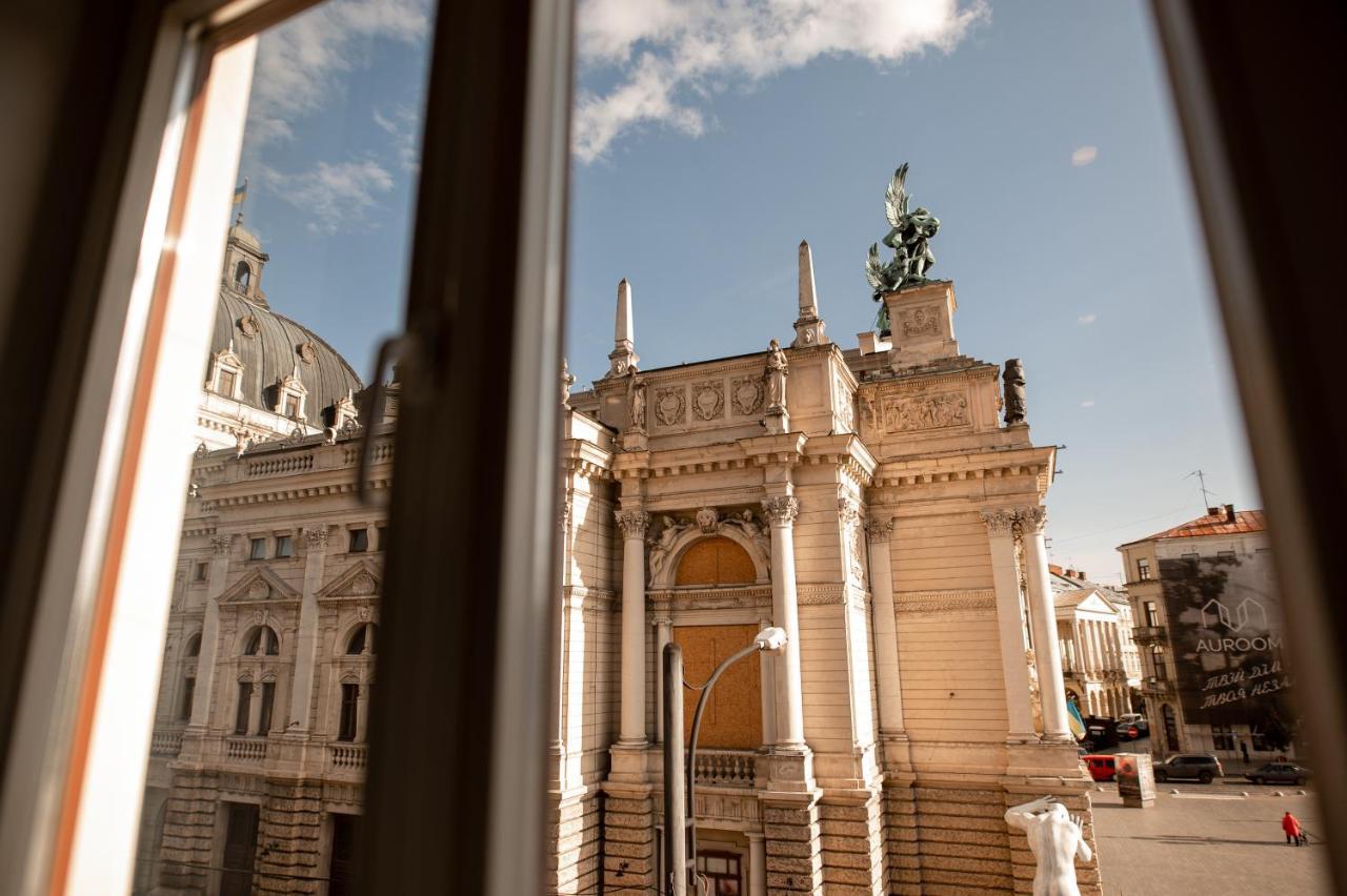 Apartopera Lviv Buitenkant foto